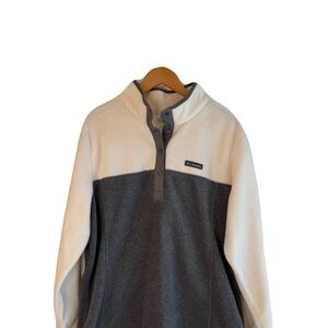 Columbia Two-Tone Fleece Pull Over - Gray and Cream 2X